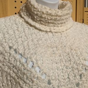 Poll Brand Off-white Sweater, Turtleneck Collar, Sleeveless